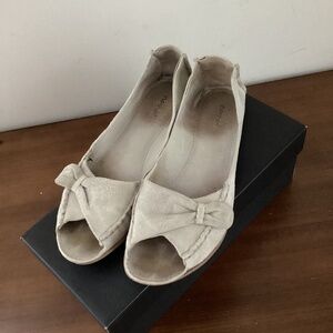 NANA’ Suede Flats